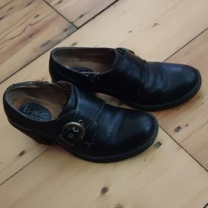 b.o.c. Leather boot/shoe